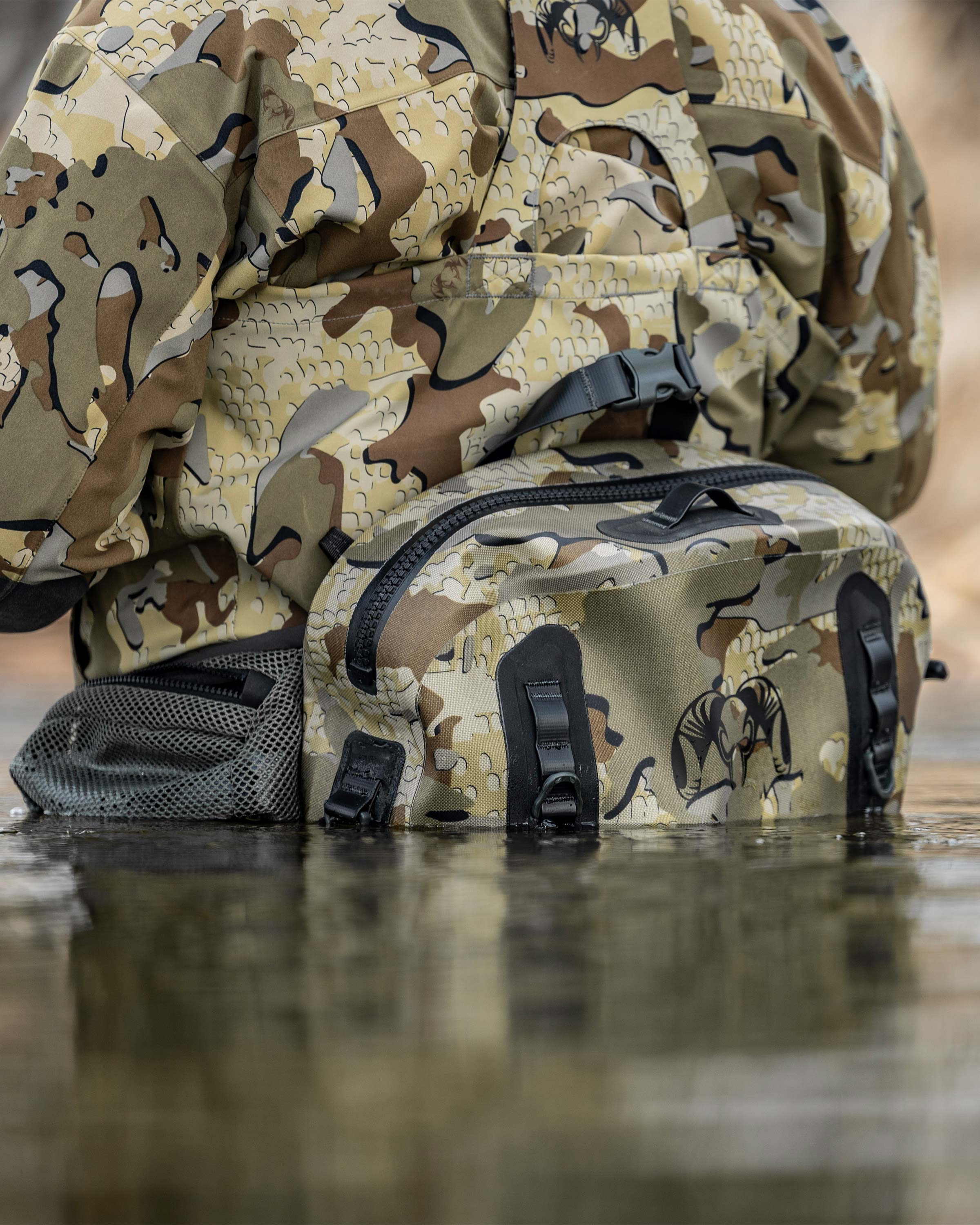 DeltaStorm 800 Submersible Waistpack | Coyote Brown - Image 7