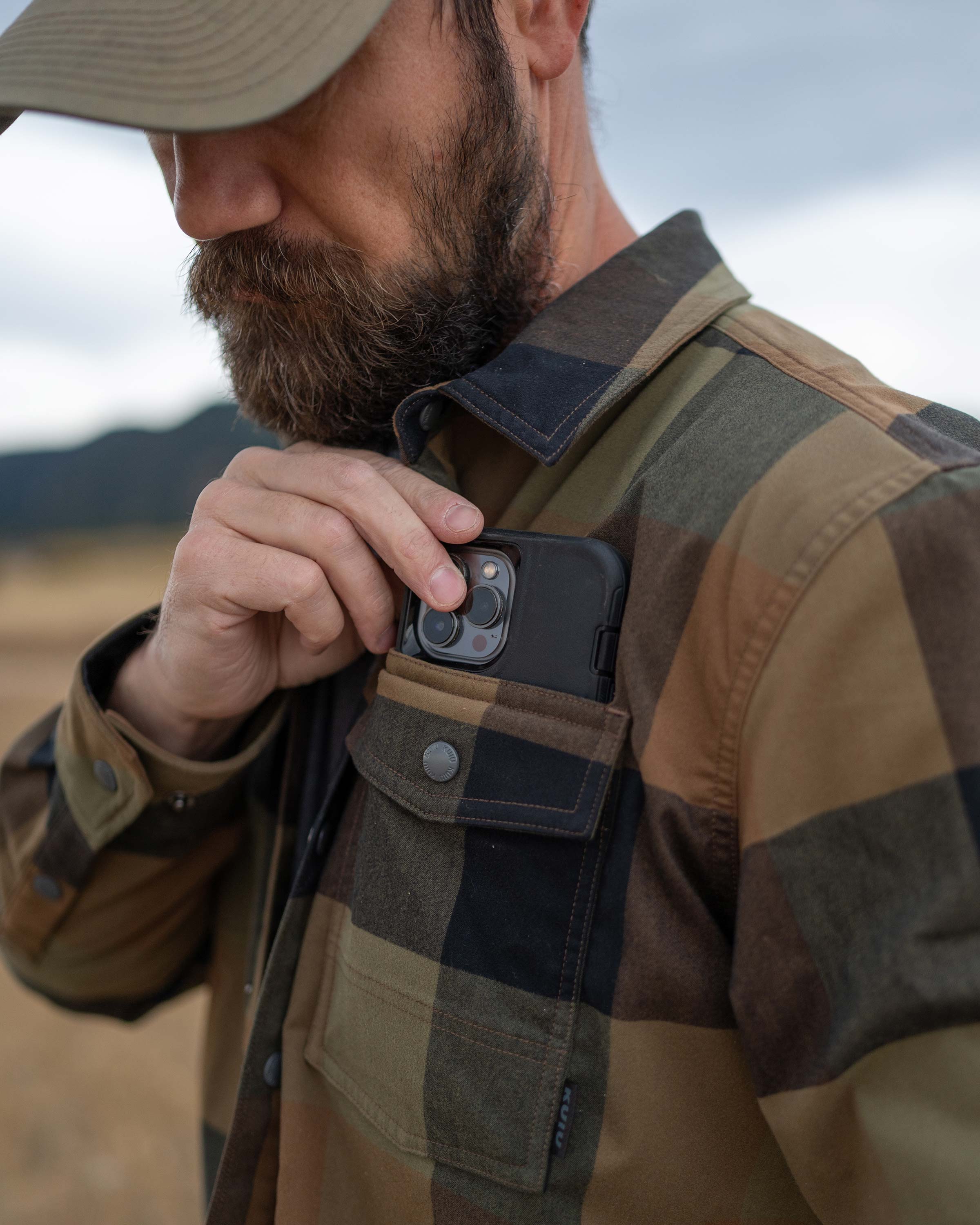 Field Flannel Fleece Shirt Jacket | Valo Plaid - Image 8